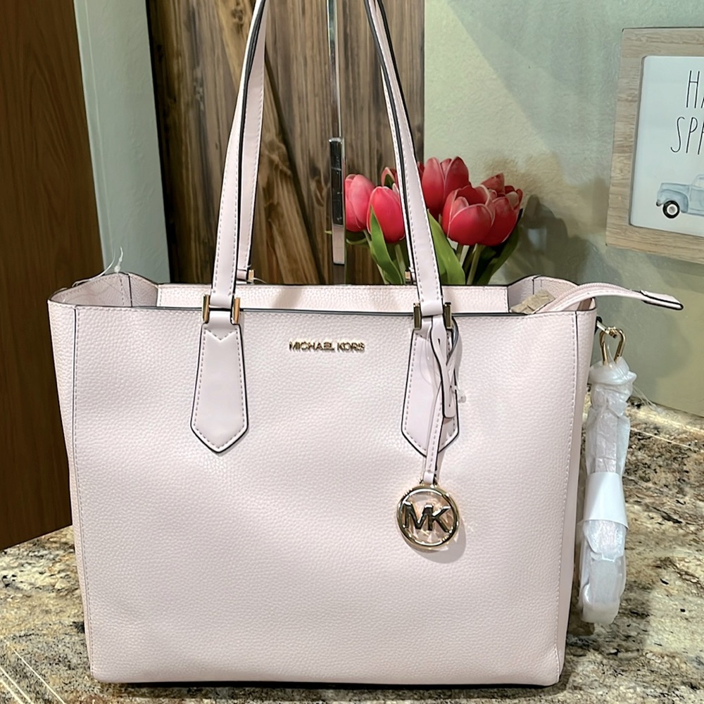 Michael Kors Charlotte Large 3-in-1 Tote Crossbody Handbag Leather Powder Blush - Picture 1 of 11